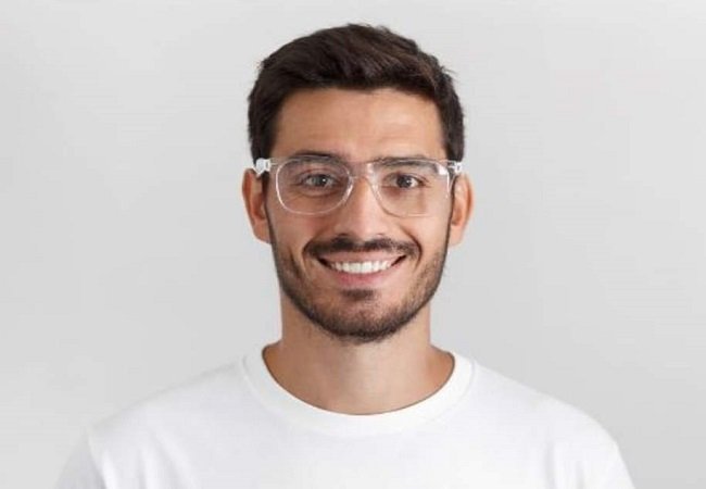 Visionary Dubai Entrepreneur Living in the UK Leading Innovation